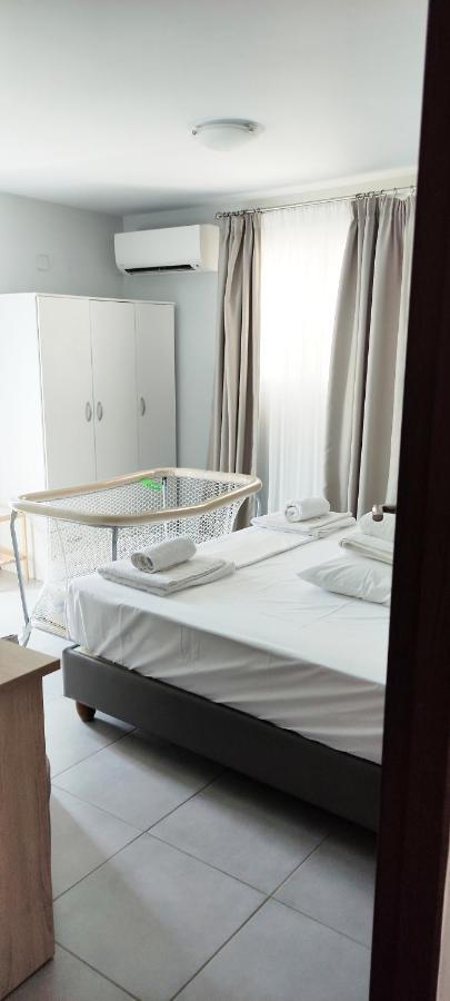 Stema Seaside Apartments Γούβες Εξωτερικό φωτογραφία
